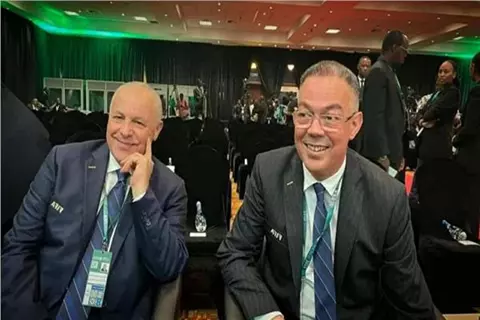  فوزي لقجع مهنئًا أبوريدة بعد التأهل لكأس العالم: المغرب دائمًا فأل خير للكرة المصرية